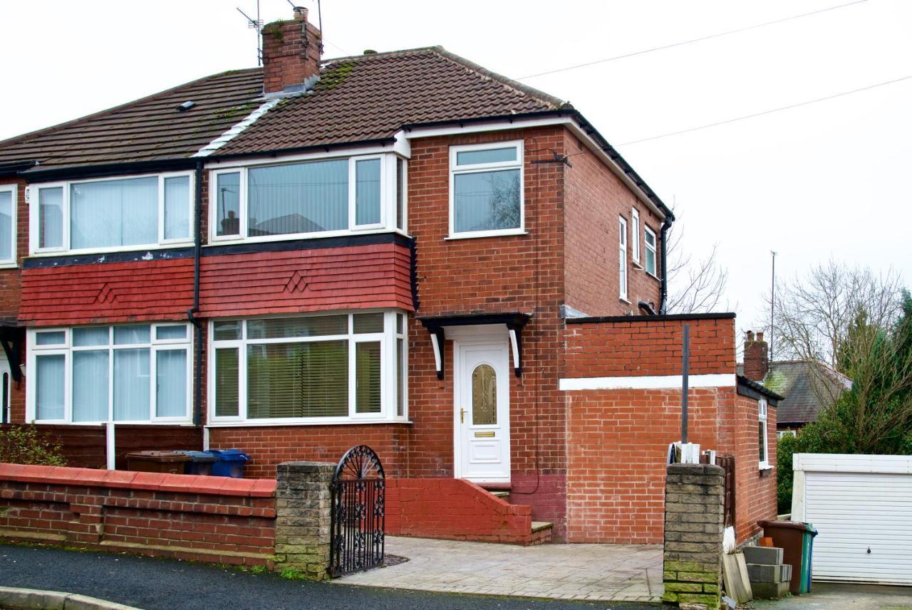 Beautiful Cozy Home With Free Parking Manchester Extérieur photo
