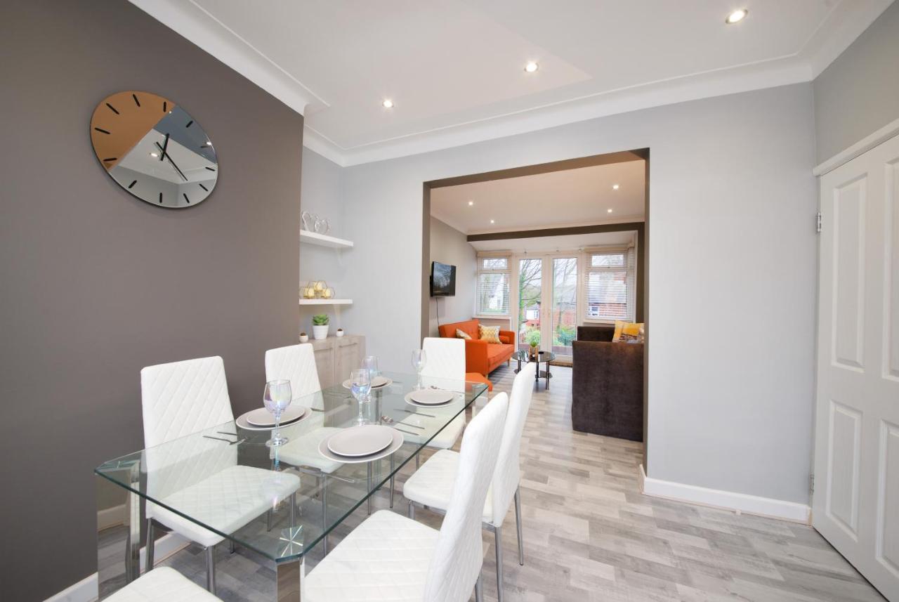 Beautiful Cozy Home With Free Parking Manchester Extérieur photo