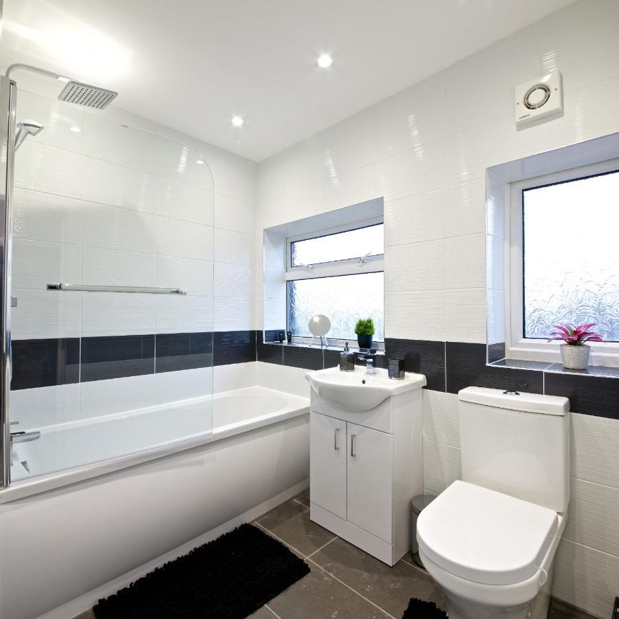 Beautiful Cozy Home With Free Parking Manchester Extérieur photo
